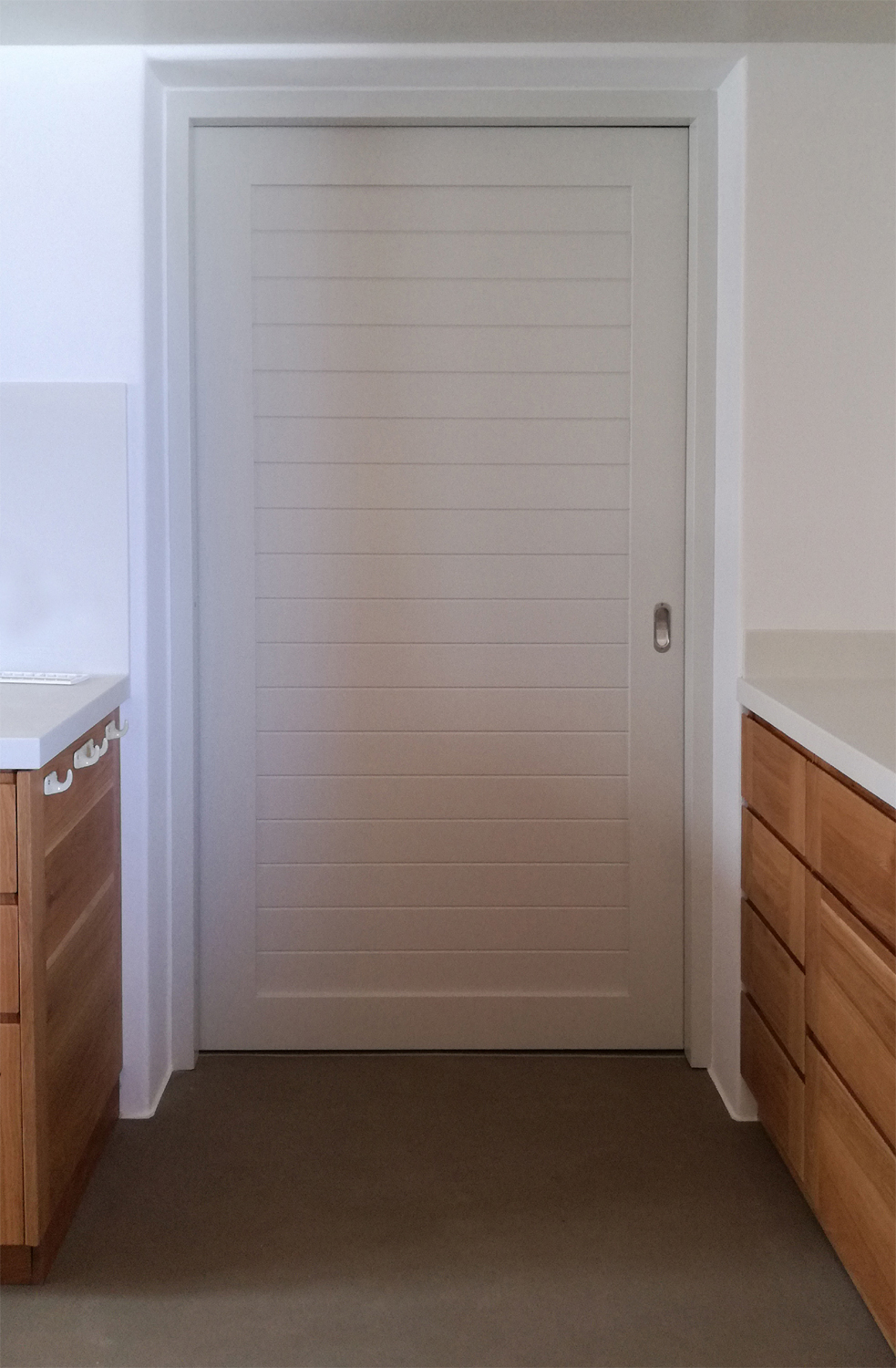 EXPA SA Paneled Interior door